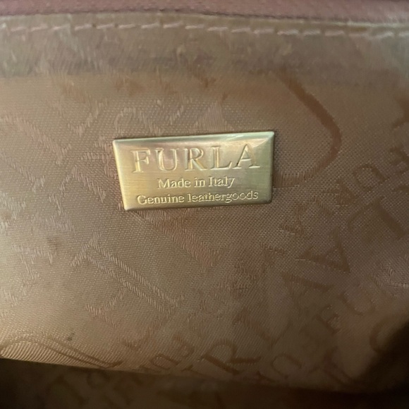 Furla Brown Leather Small Shoulder Bag Gold Hardware Classic Italian Y2K - Picture 5 of 14